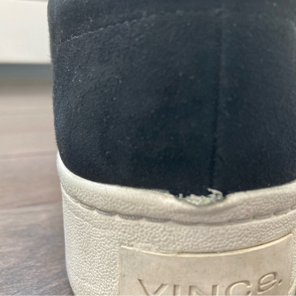 Vince black suede slip on - Picture 5 of 5